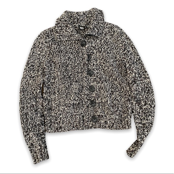 soft chunky knit black and white cardigan sweater - Picture 1 of 1